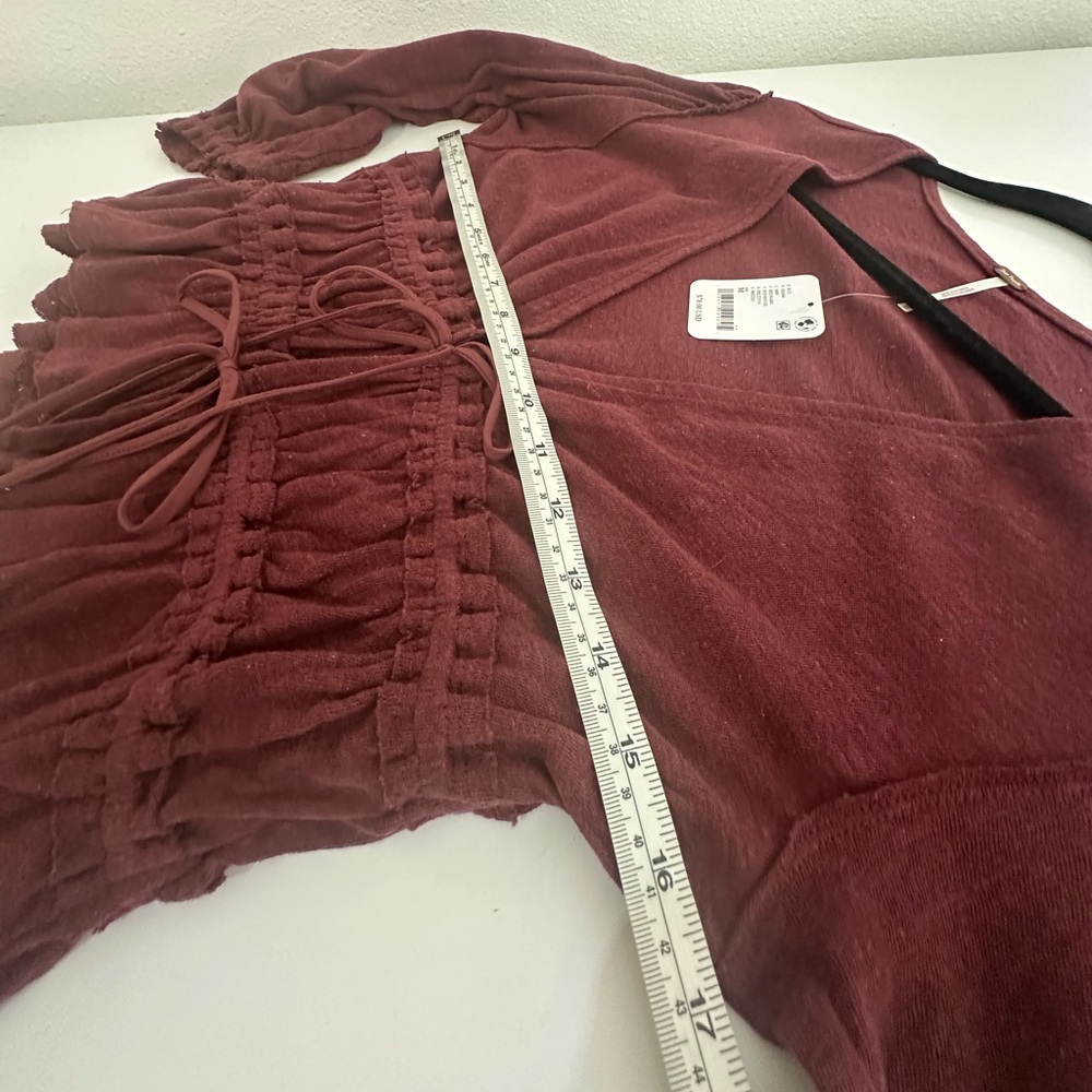 Free People Let’s Go Blouse in Red Bark size Medium NWT - Picture 6 of 11